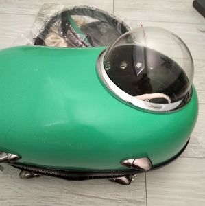 Upet innovative patent Bubble Peapod carrier